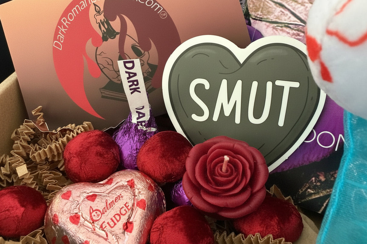 Deluxe Editions Dark Romance Book Box Subscription: limited time waitlist lifted!